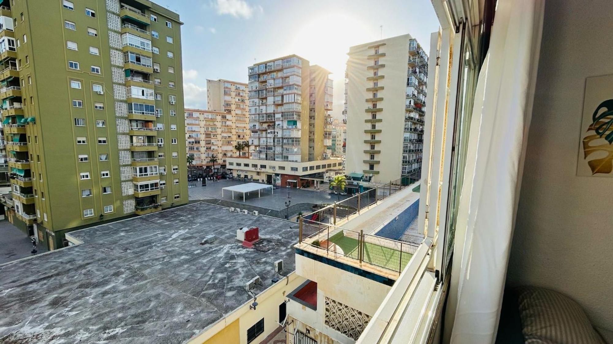 Estudio Amplio En El Corazon De Торремолинос Экстерьер фото